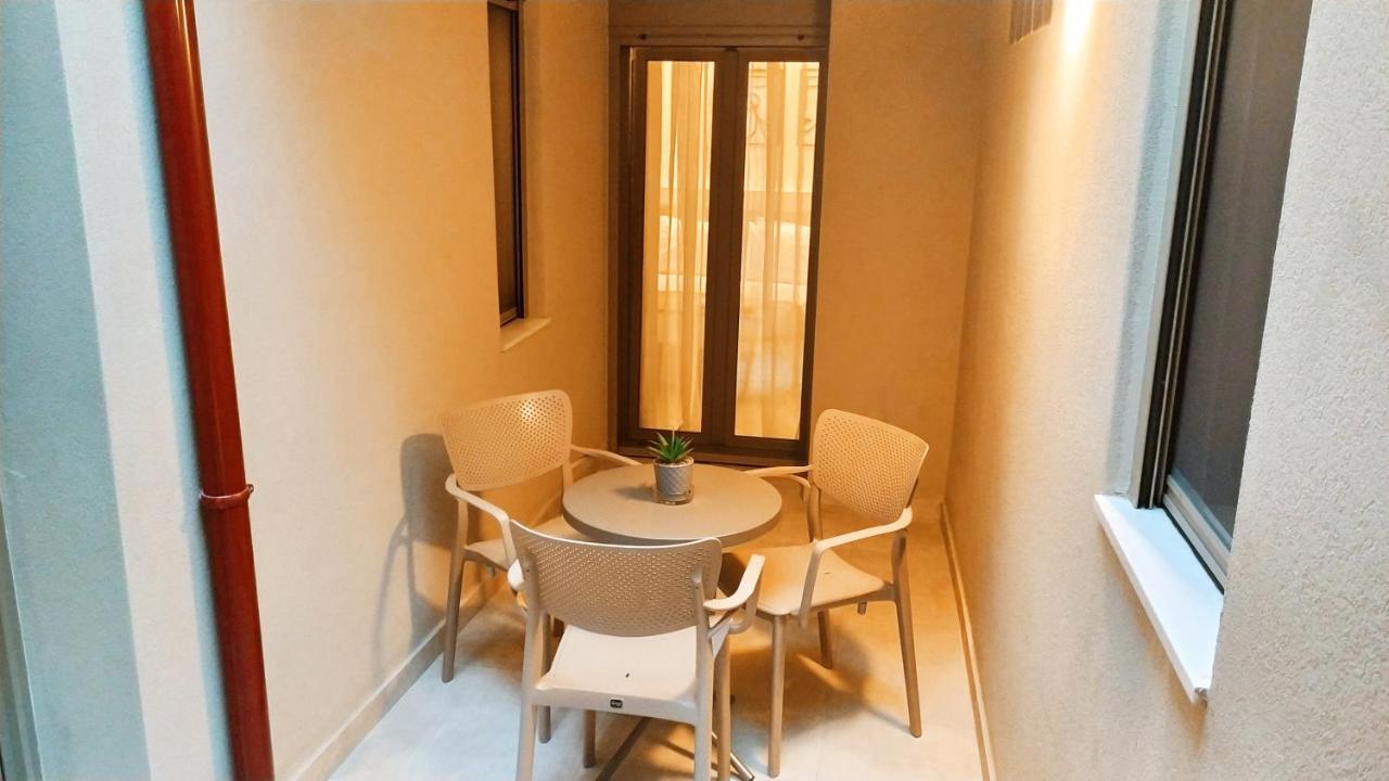Uni Island - Old Town Suites Heraklion Exterior foto