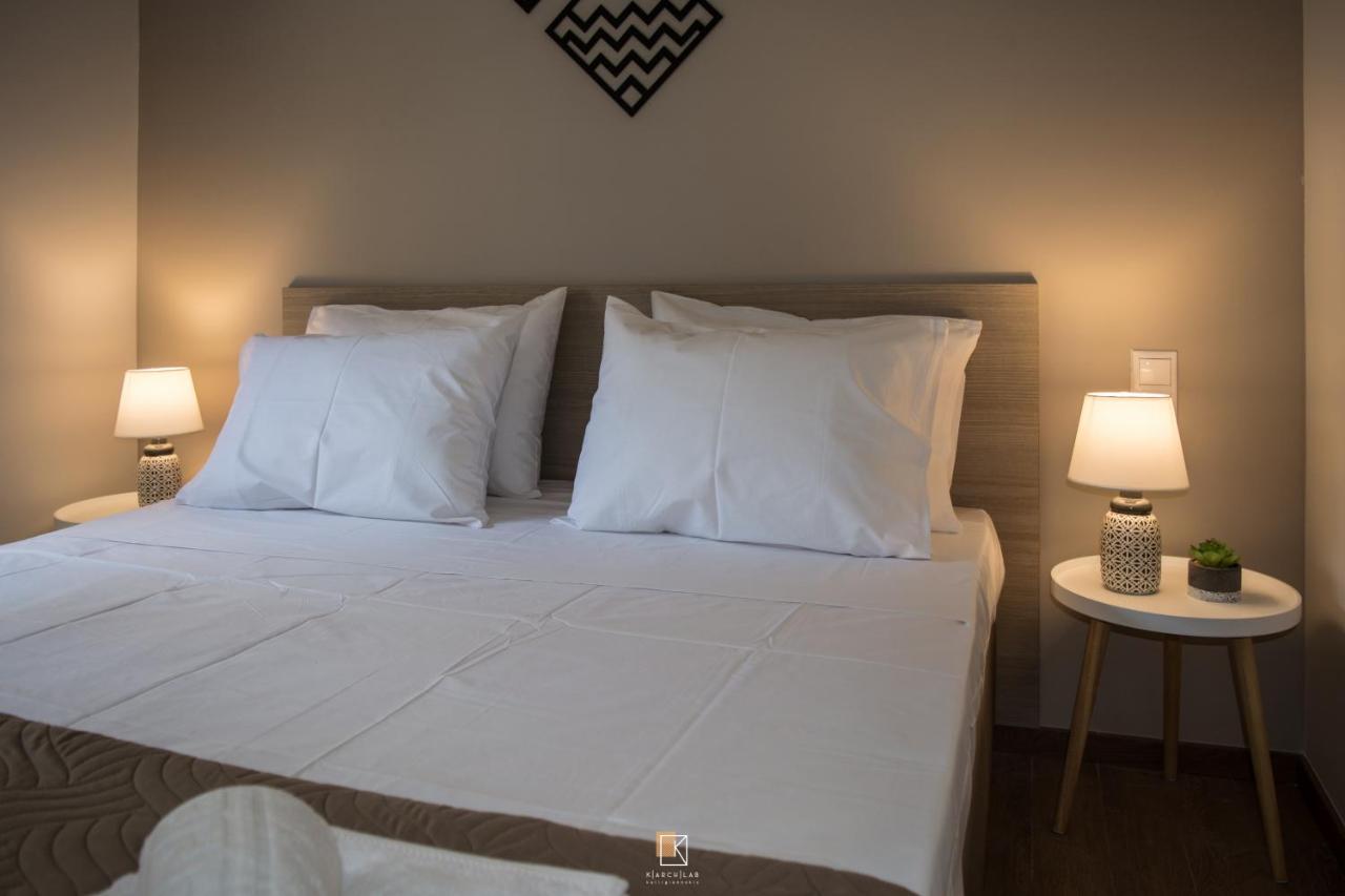 Uni Island - Old Town Suites Heraklion Exterior foto
